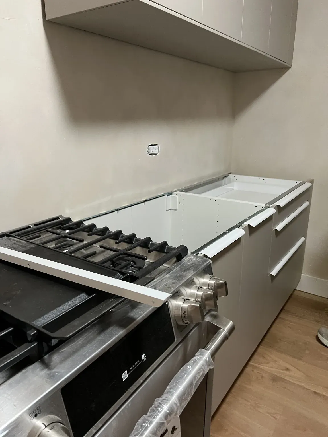 Grey Kitchen with Pro Range